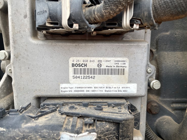 2011-case-821f-image-71