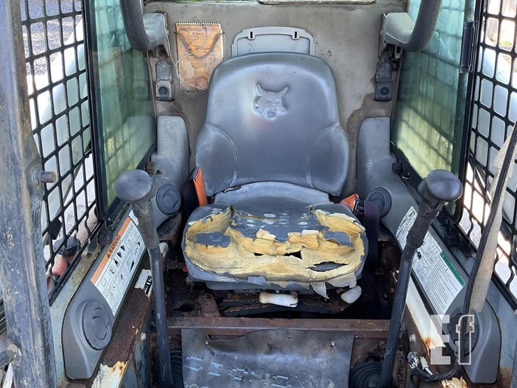 2007-bobcat-s205-image-12