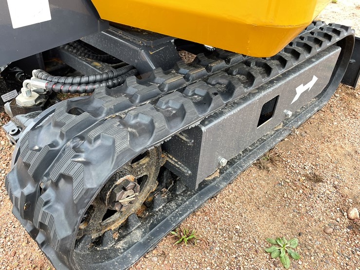 #1799-•-agt-qk18r-mini-excavator-image-12