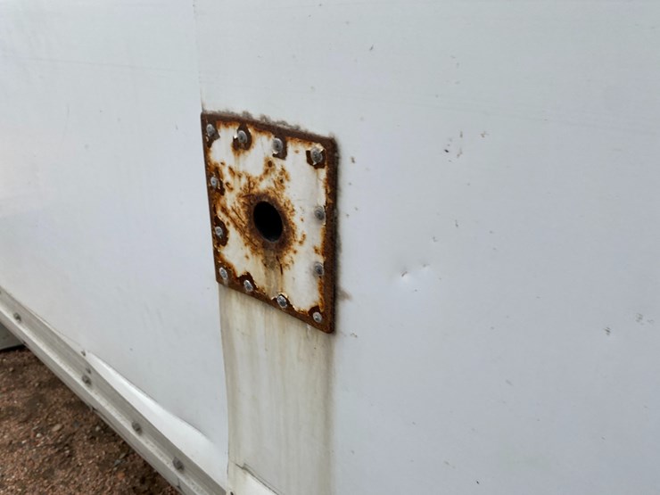 #3366-•-ohnsorg-20'-van-body-image-6