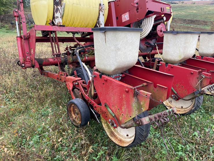 international-400-image-12