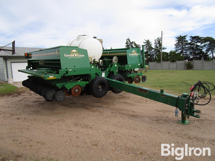 2012-great-plains-2s2600hd-image-3