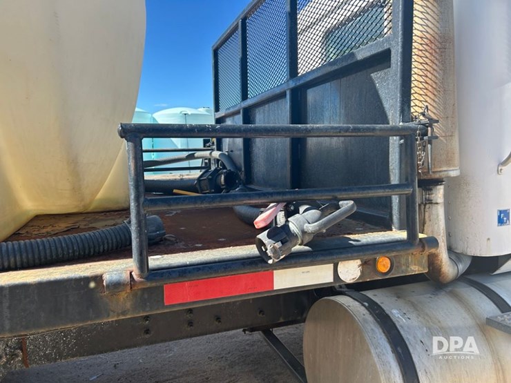 2006-international-9400i-liquid-truck-(cp1185-unit-15319)-image-20