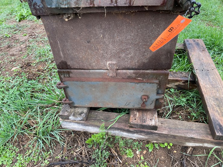 #8103-•-prairie-wood-heating-stove-image-16