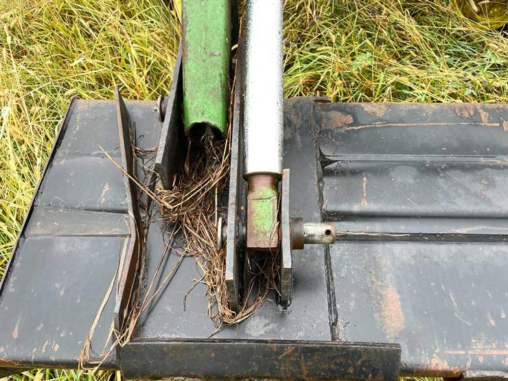 john-deere-2010-image-11