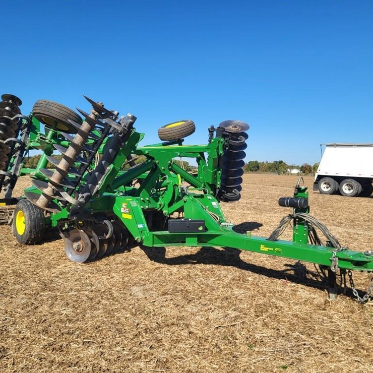 2012 JOHN DEERE 2620