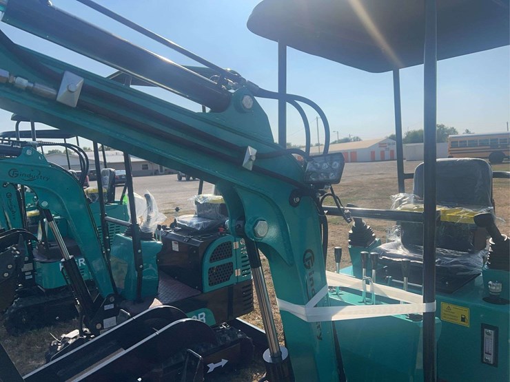 mini-excavator-mh12rx-image-11