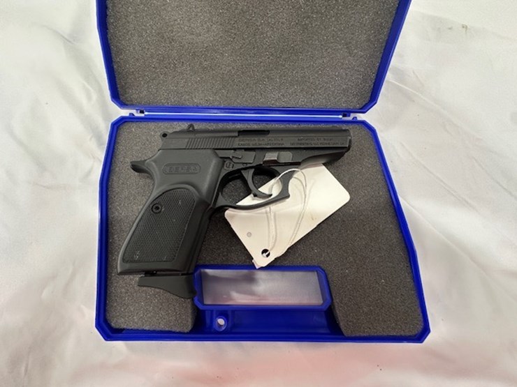 #2025-00052-•-bersa-thunder-22-pistol-image-34