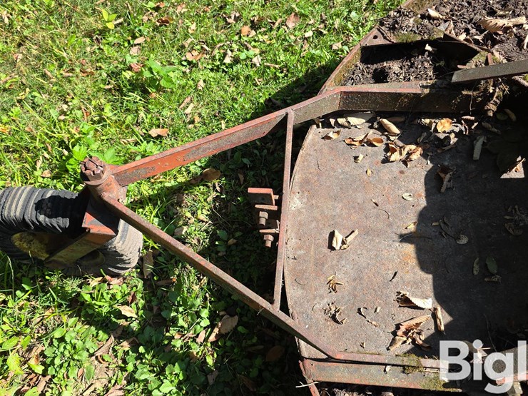 bush-hog-305-image-14