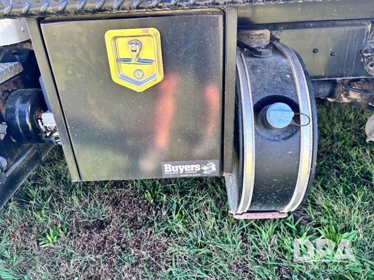 2013-kenworth-t370-image-25