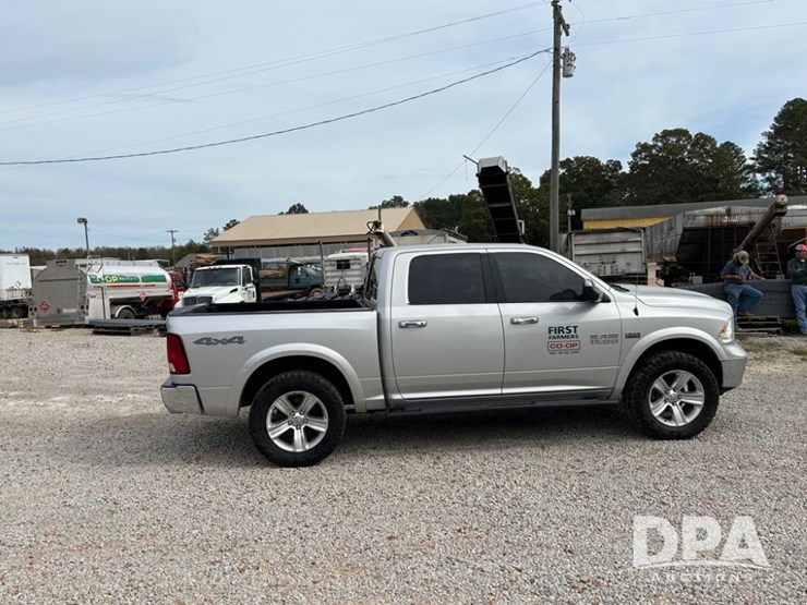 2018-dodge-ram-1500-image-8