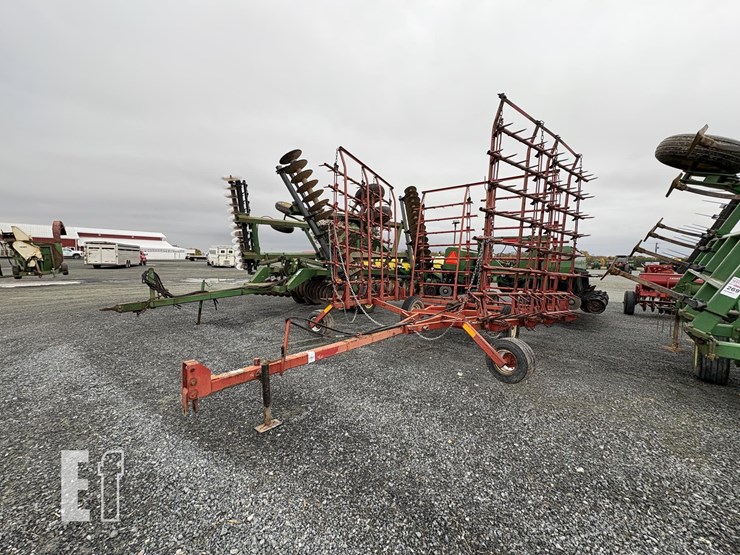 mcfarlane-hdl28-image-1