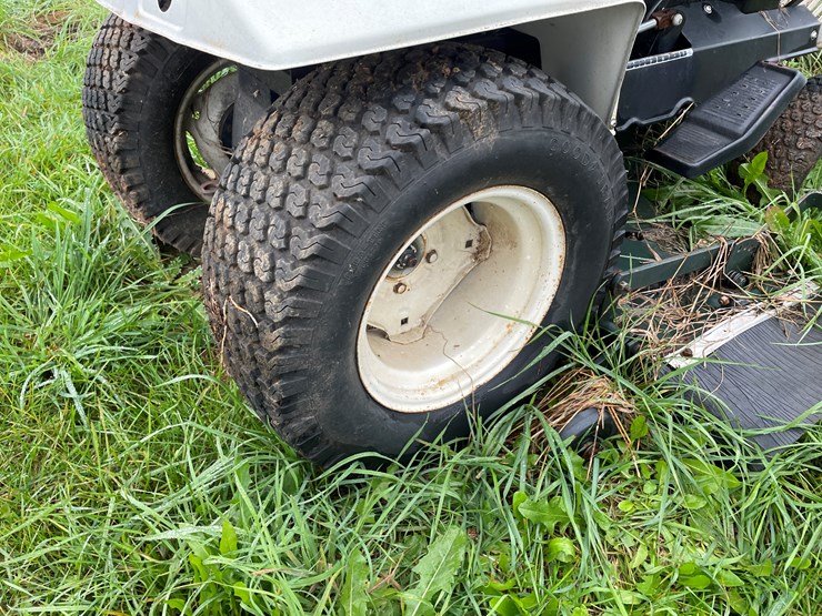 #8105-•-fmc-bolens-h16-lawn-mower-image-10