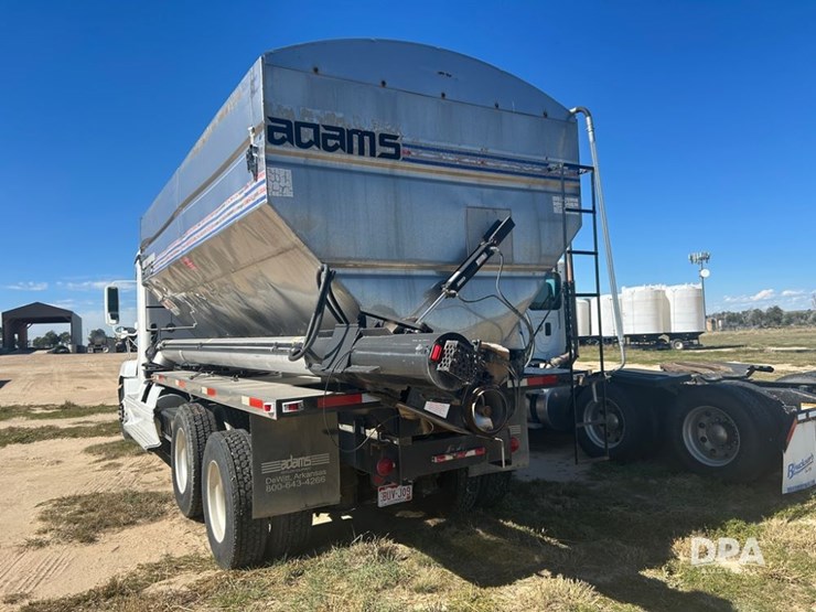 2006-freightliner-century-dry-truck-(cp1180-unit-16052)-image-5