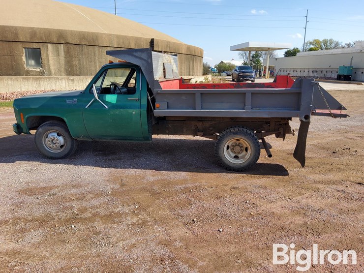 1979-chevrolet-custom-deluxe-30-image-8