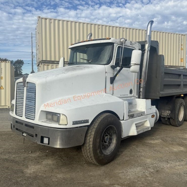 1995 KENWORTH T600