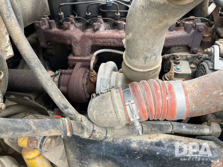 1995-freightliner-fl70-image-65