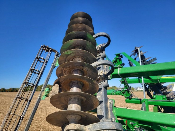 2012-john-deere-2620-image-52