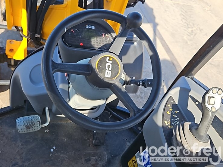 2023-jcb-407-image-24