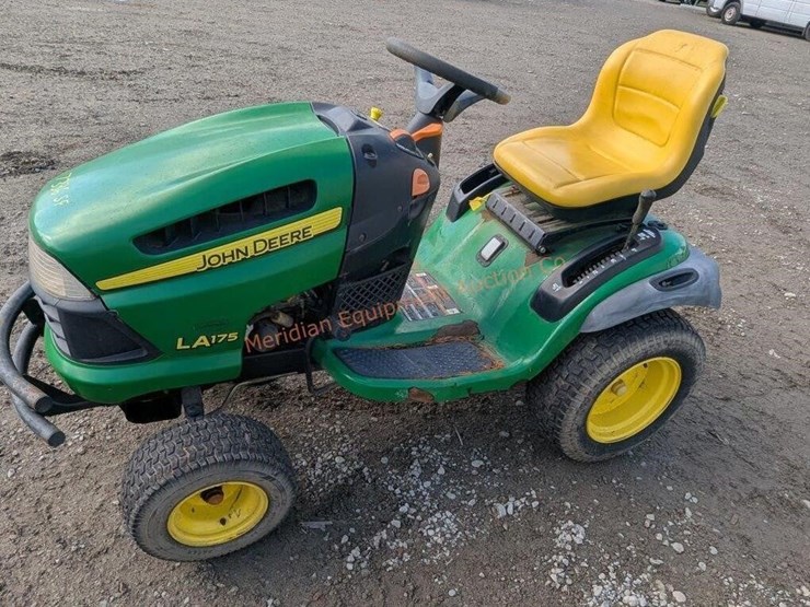 john-deere-175-image-2