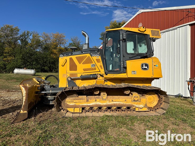 2016-deere-700k-lgp-image-8