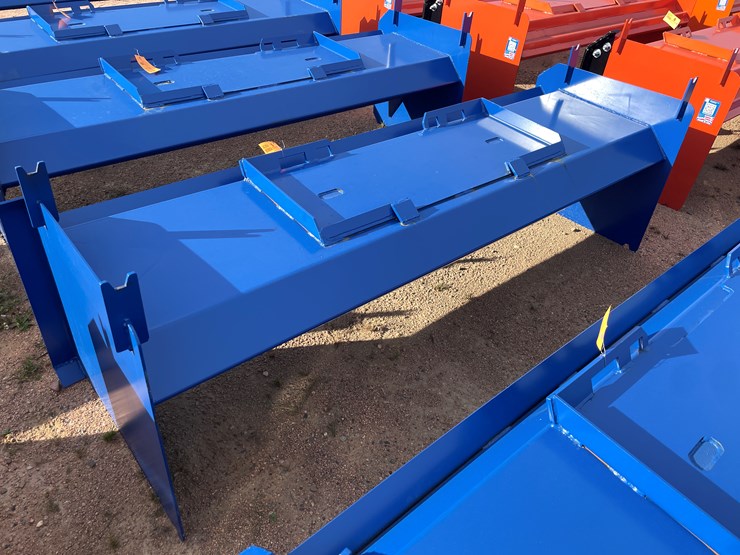 #4064-•-8'-snow-pusher-attachment-image-1