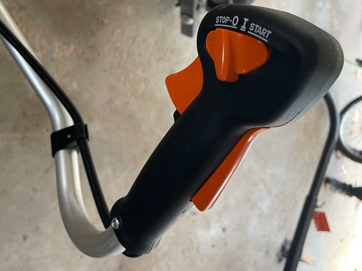 #6630-•-stihl-mm55-rototiller-image-10