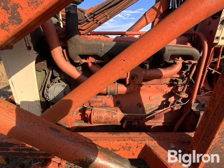 case-1032-2wd-tractor-image-12