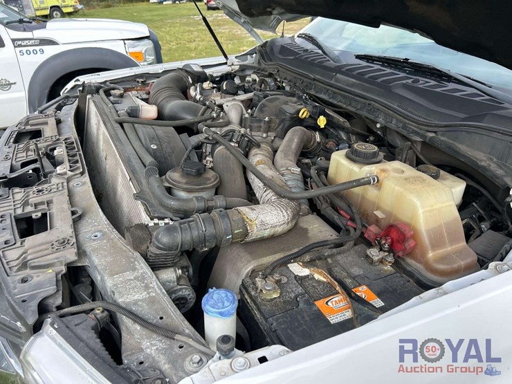 2018-ford-f550-image-8