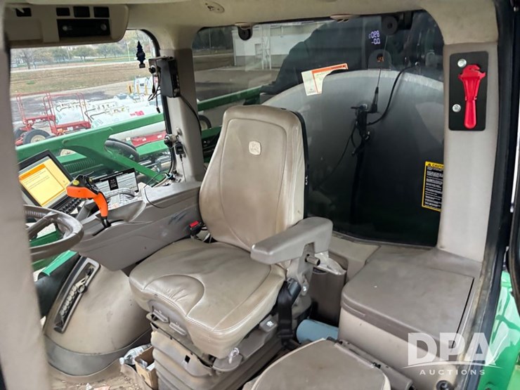 2018-john-deere-r4045-image-75