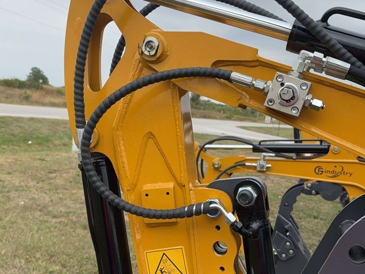 mini-excavator-qk18z-image-10