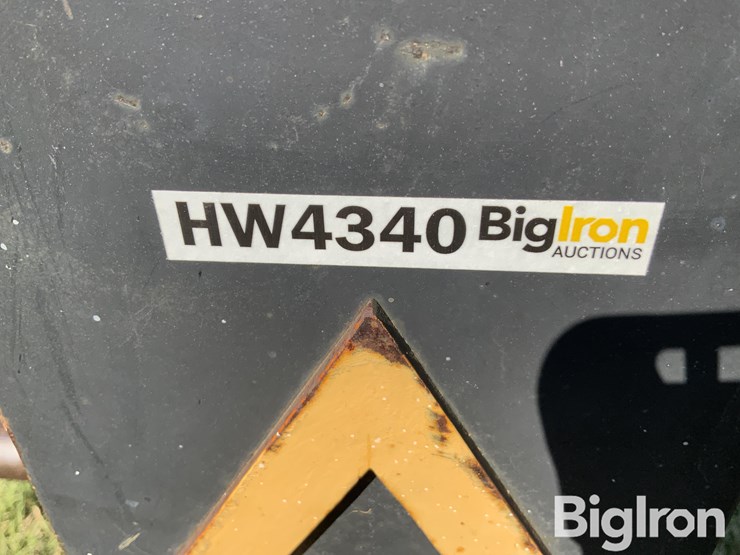 dymax-wheel-loader-spear-bale-fork-image-15