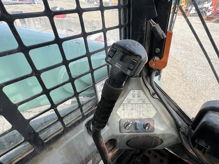 bobcat-s570-image-22