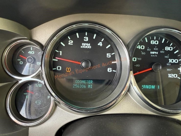 2008-chevrolet-silverado-2500-lt-image-36