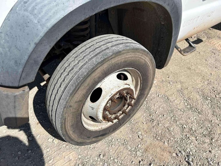 2008-ford-f450-image-28