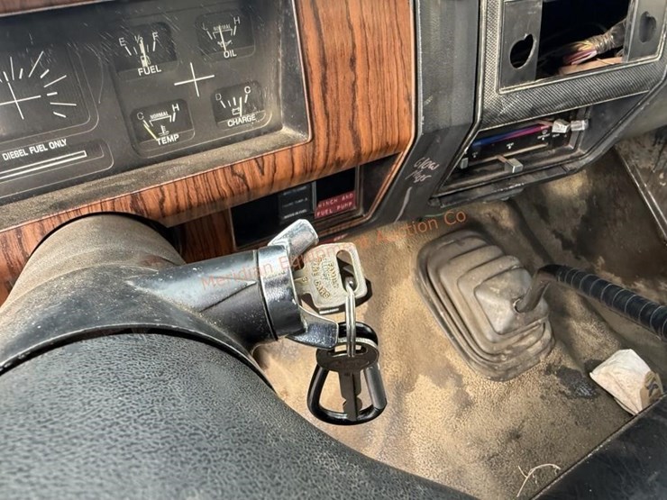 1983-ford-f350-image-32