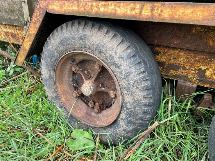 #8106-•-18'-trailer-image-19