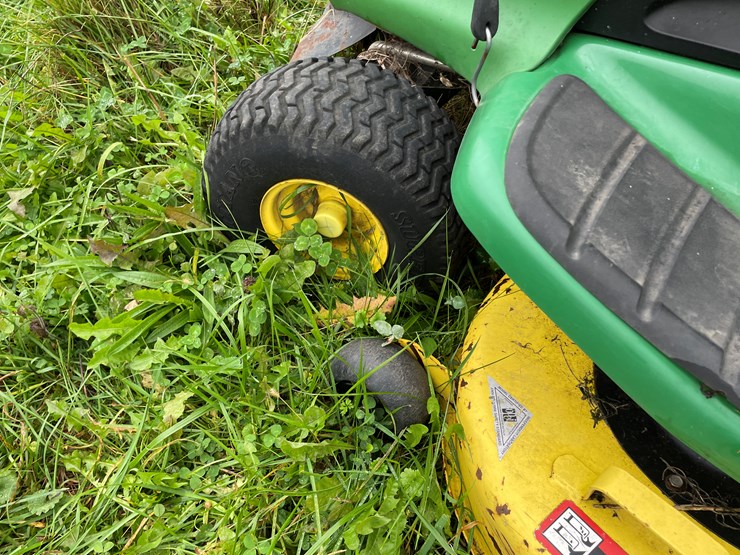 john-deere-lt133-image-14