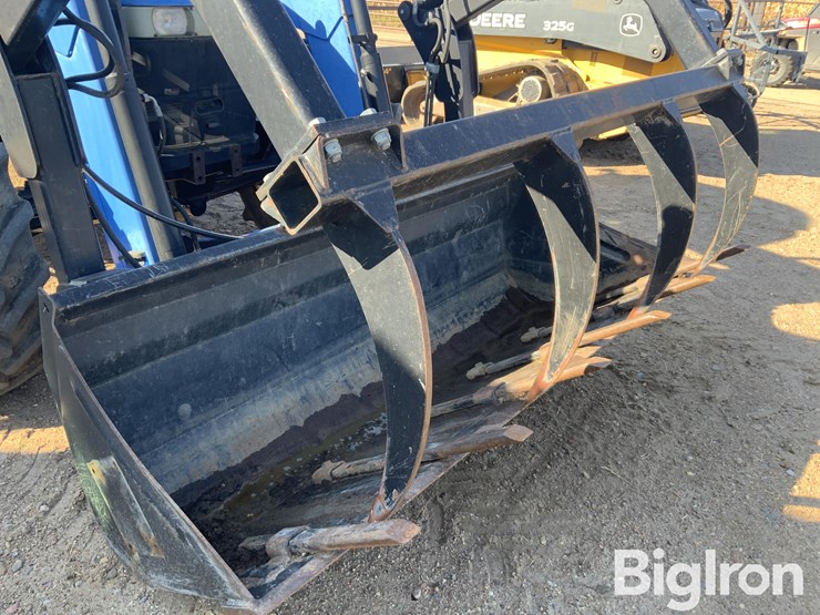 2010-new-holland-td5050-image-17