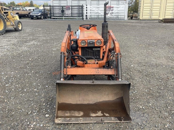 kubota-b7100-image-3
