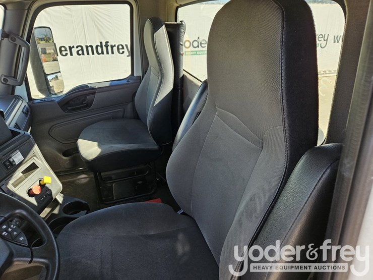 2019-international-lt-image-30