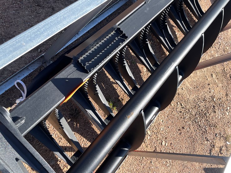 #4101-•-78"-heavy-brush-grapple-bucket-attachment-image-19