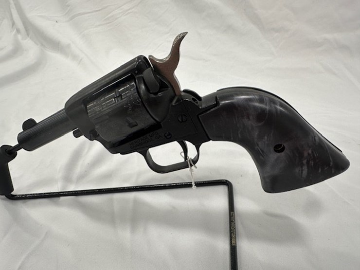 #2025-00047-•-heritage-barkeep-revolver-image-11