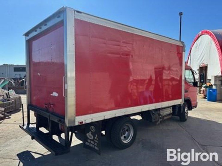 2012-mitsubishi-fuso-canter-fe180-image-5