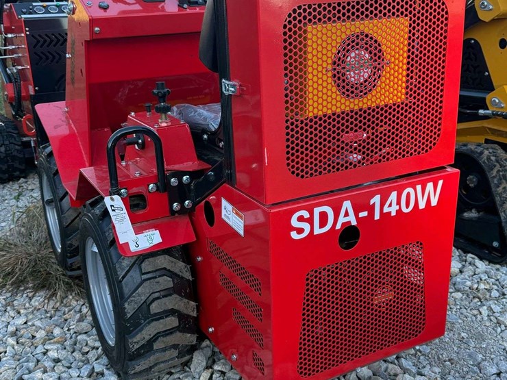 agt-sda-140w-mini-wheel-loader-image-2