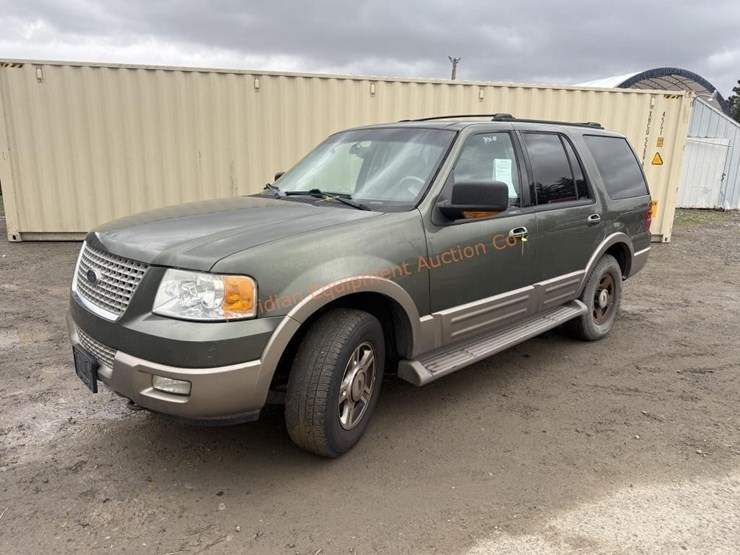2003-ford-expedition-image-1