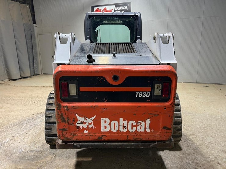 bobcat-t630-image-4