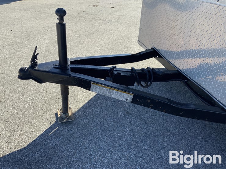 2005-united-expressline-image-9