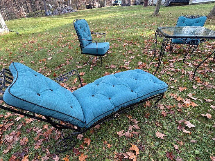 #6633-•-antique-iron-furniture-image-18