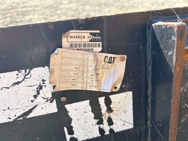 2020-caterpillar-259d3-image-20